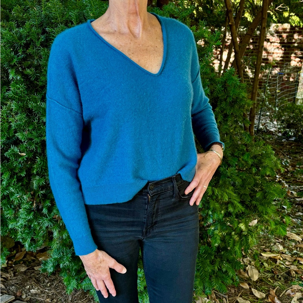 100% cashmere sweater
